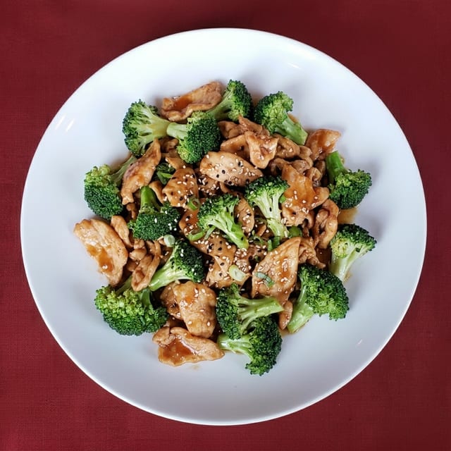 F9. Beef or Chicken in Teriyaki Sauce.