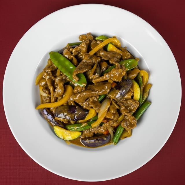 F6. Home Style Curry Beef or Chicken.