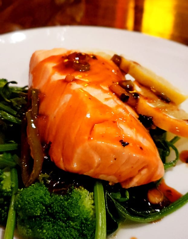 F33. Norwegian Salmon (Steamed or Pan-Seared).